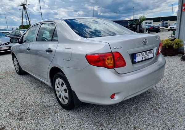 Toyota Corolla cena 21800 przebieg: 239000, rok produkcji 2009 z Tomaszów Mazowiecki małe 79